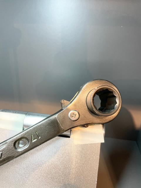 MATSU ガチャ ガチャガチャ 本体 ガチャコップ 赤色 100円玉用・新品 48mm